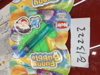 Мыльные пузыри с перчаткой на картоне Е13223