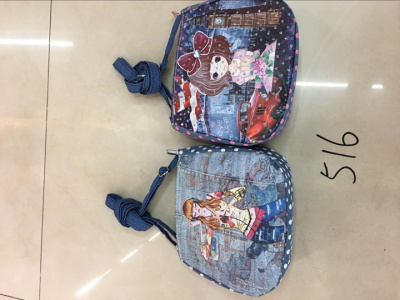 Сумочка для девочек джинсовая с рисунком  К14199