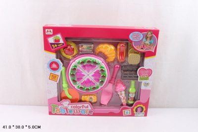 Набор продуктов с тортом в кор. М933-Н38309