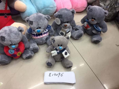 Мягкий мишка с шарфом в пакете Е13096