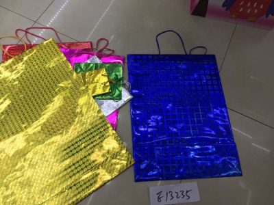 Пакет голографический средний в ассортименте  Е13235